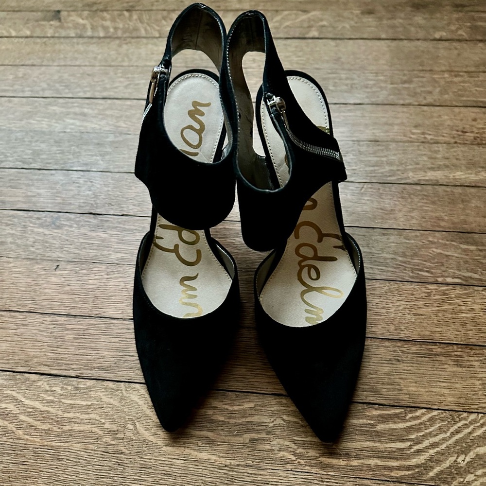 Sam Edelman Black Suede Pointed-Toe Pumps